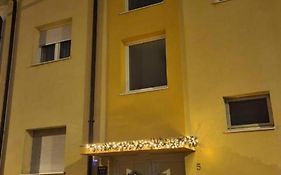 Apartment Lily Near Zagreb Airport